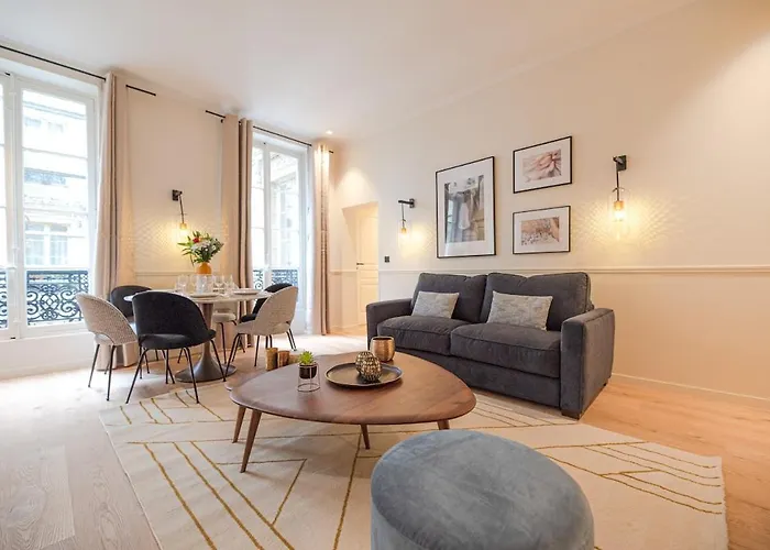 Luxury Central 3 Bedrooms Flat - Grands Boulevards